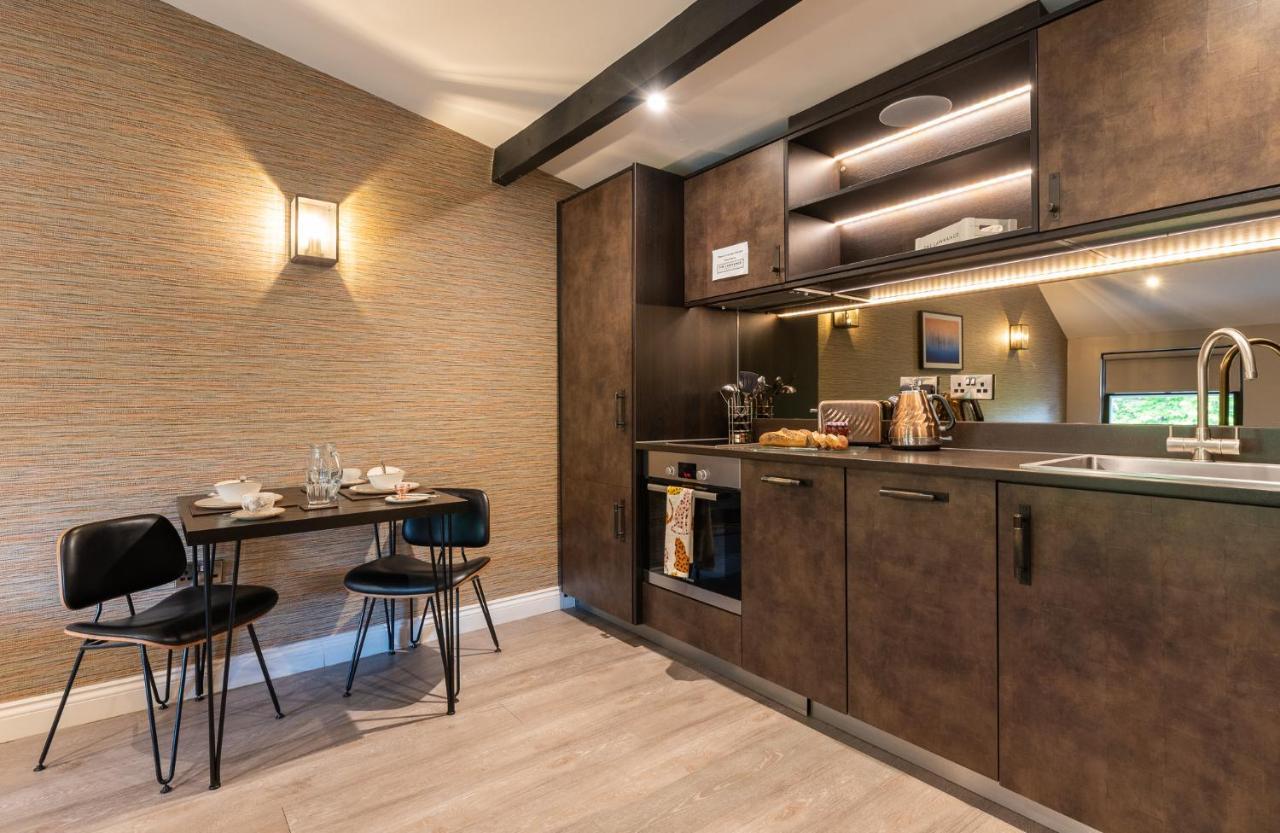 The Lawrance Luxury Aparthotel - Йорк Екстер'єр фото